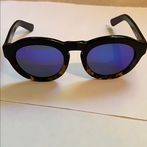 DIFF Dime Two-Tone Sunglasses